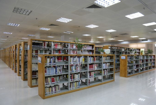 中小学图书馆-4.png